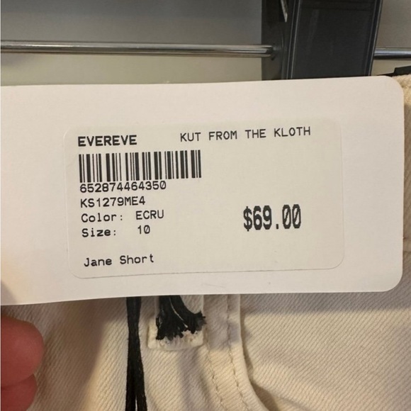 NWT Jane Short by KUT From The Kloth in Ecru Size 10 - Picture 11 of 12